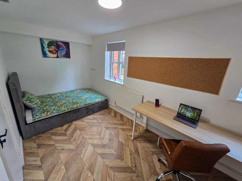 Denison St, 6 Bedroom Student house - NG7 3PH - Thumbnail 24